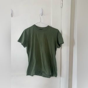 Hanes army green t-shirt